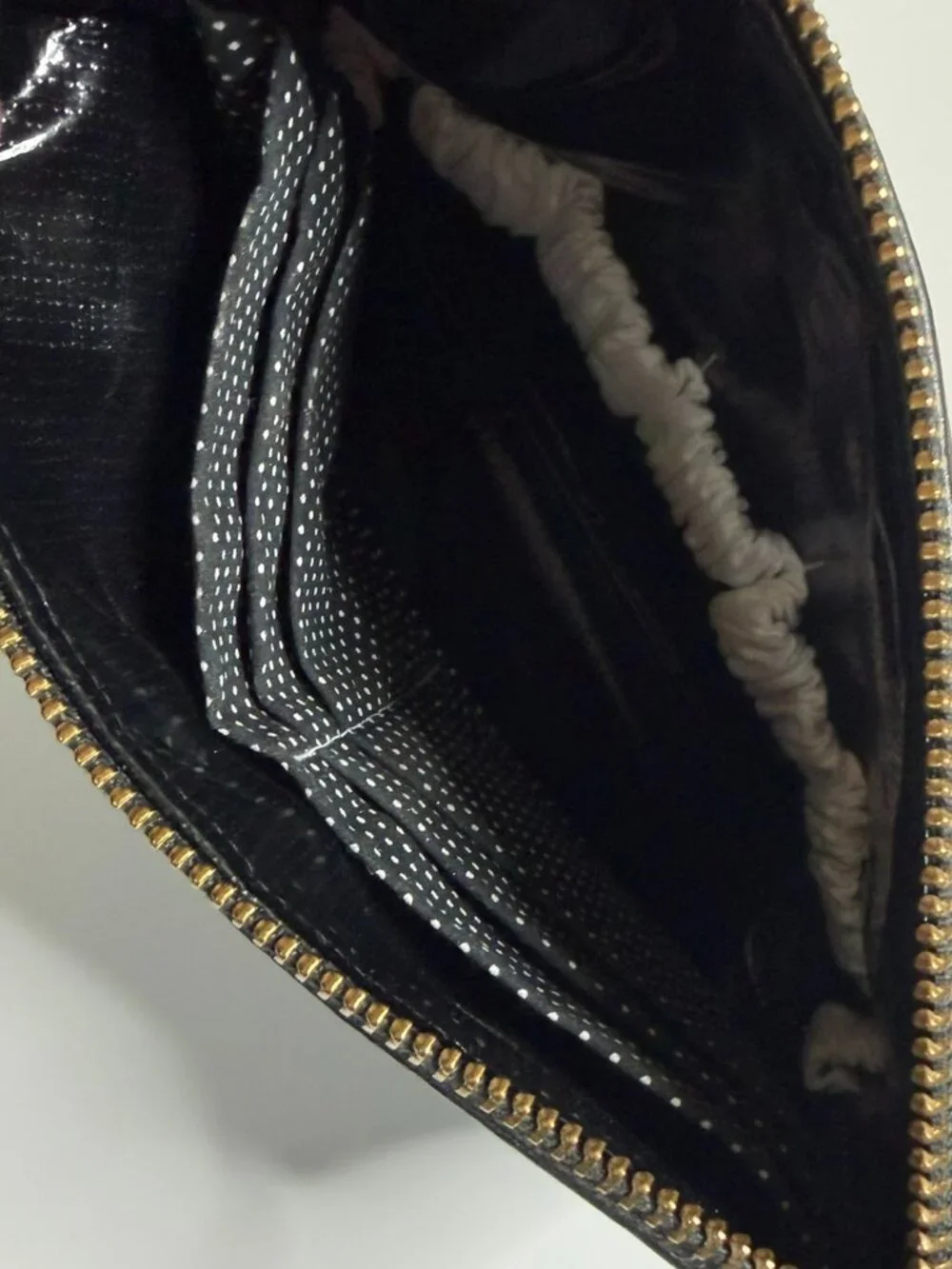 Modern Mackerie classic black